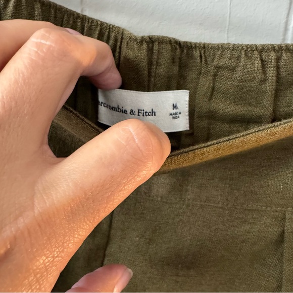Abercrombie Linen Blend Pleated Wide Leg Pants Size M Green Neutral Minimal Work - Picture 4 of 9